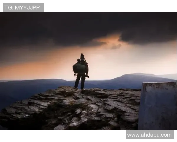 《探索光影与人物之间的独特对话：写真摄影艺术的魅力与表现》