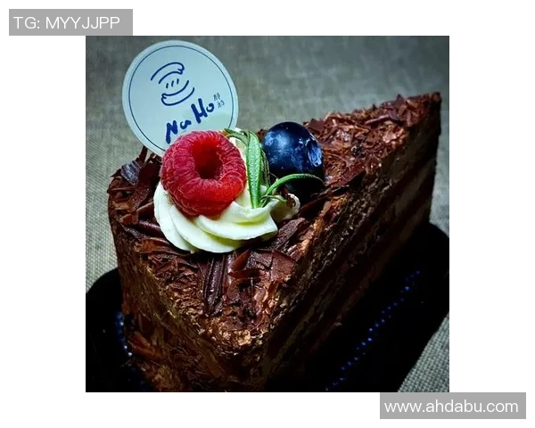 甜品之美:探索世界各地的经典甜点与创新风味的完美结合 甜品之美:探索世界各地的经典甜点与创新风味的完美结合